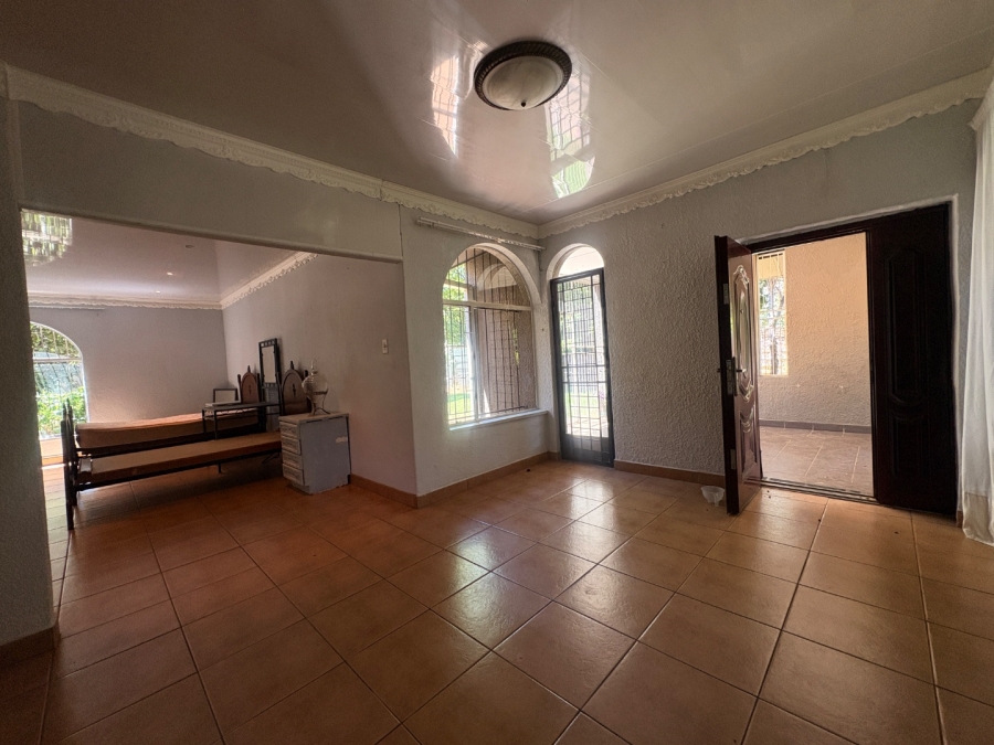 4 Bedroom Property for Sale in Flamwood North West